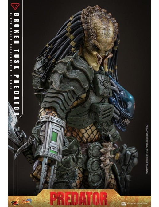 Hot Toys Comic Masterpiece Alien VS Predator Broken Tusk Predator 1/6 Scale Collectible Figure