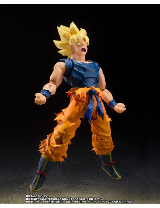 Bandai S.H. Figuarts Dragon Ball Z Son Goku Super Saiyan Warrior of Rage