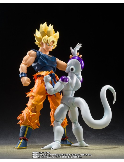 Bandai S.H. Figuarts Dragon Ball Z Son Goku Super Saiyan Warrior of Rage