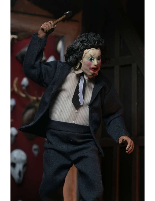 Neca Texas Chainsaw Massacre Leatherface with Pretty Woman Mask Clothed Neca Texas Chainsaw Massacre Leatherface with Pretty Woman Mask Clothed