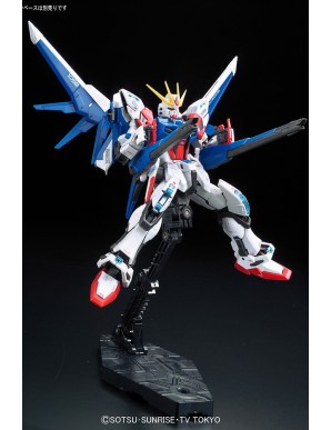 Bandai Real Grade RG 1/144 Mobile Suit Gundam Build Strike Gundam Full Package