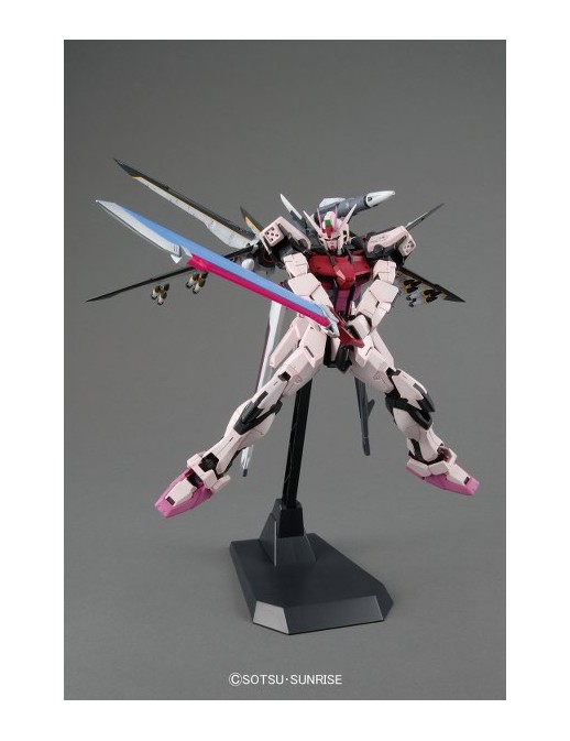 Bandai Master Grade MG 1/100 Mobile Suit Gundam MBF-02+EW454F Strike Rouge Ootori Striker