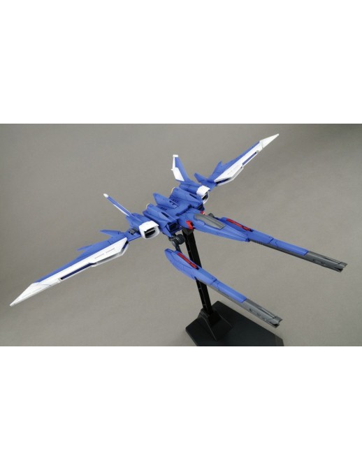 Bandai Master Grade MG 1/100 Mobile Suit Gundam GAT-X1058/FP Build Strike Gundam Full Package