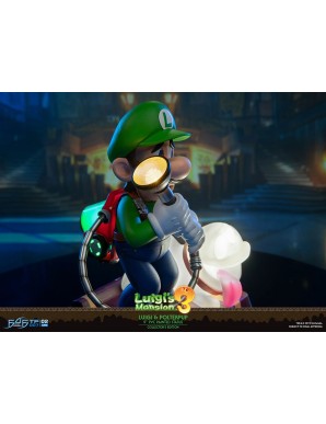 First 4 Figures Luigi Mansion 3 Deluxe Version