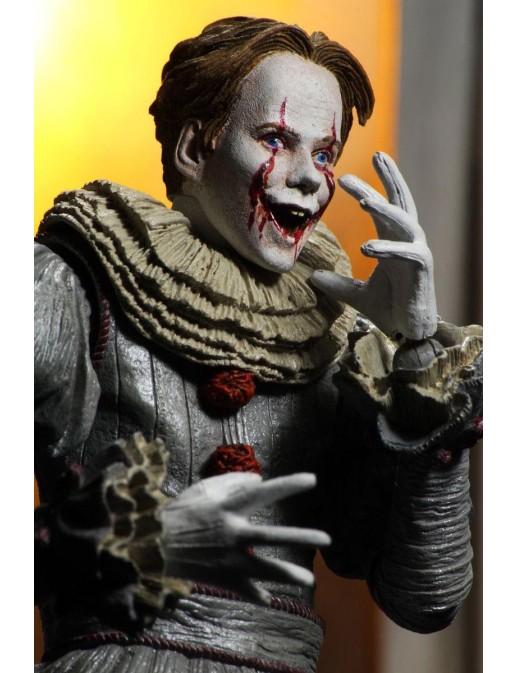 Neca IT Pennywise 2019 Version