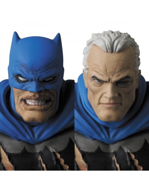 Medicom Toy MAFEX Batman The Dark Knight Returns Batman The Dark Knight Triumphant