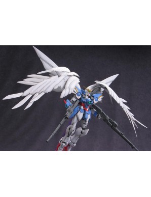 Bandai Master Grade MG 1/100 Mobile Suit Gundam XXXG-00W0 Wing Gundam Zero Custom EW Version