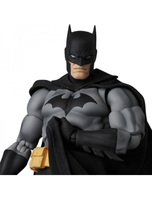 Medicom Toy MAFEX Batman Hush Batman Black Version