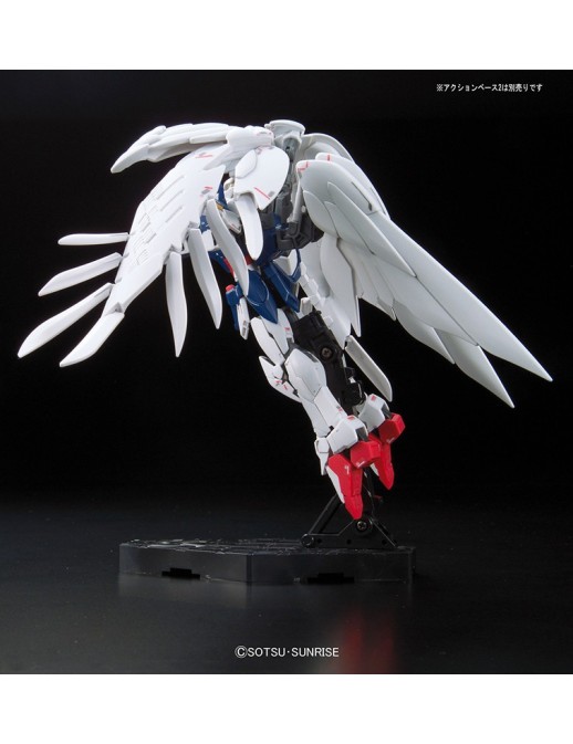 Bandai Real Grade RG 1/144 Mobile Suit Gundam XXXG-00W0 Wing Gundam Zero EW Version