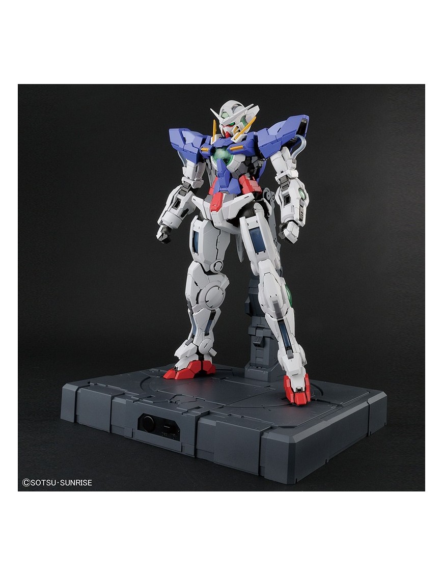Bandai Perfect Grade PG 1/60 Mobile Suit Gundam GN-001 Gundam Exia Bandai Perfect Grade PG 1/60 Mobile Suit Gundam GN-001 Gundam Exia