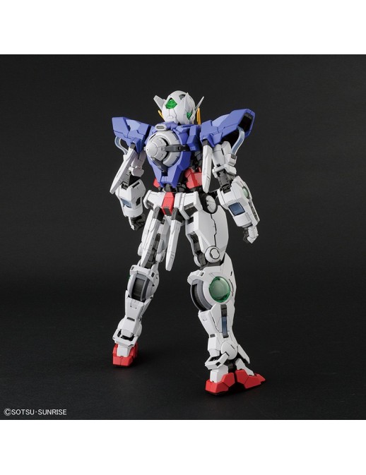 Bandai Perfect Grade PG 1/60 Mobile Suit Gundam GN-001 Gundam Exia