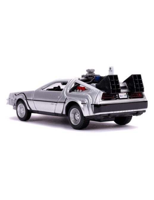 Jada Toys Diecast Model 1/32 Scale Back To The Future II DMC Delorean Time Machine