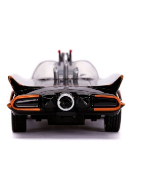 Jada Toys Diecast Model 1/32 Scale Batman 1966 TV Series Batmobile with Figure