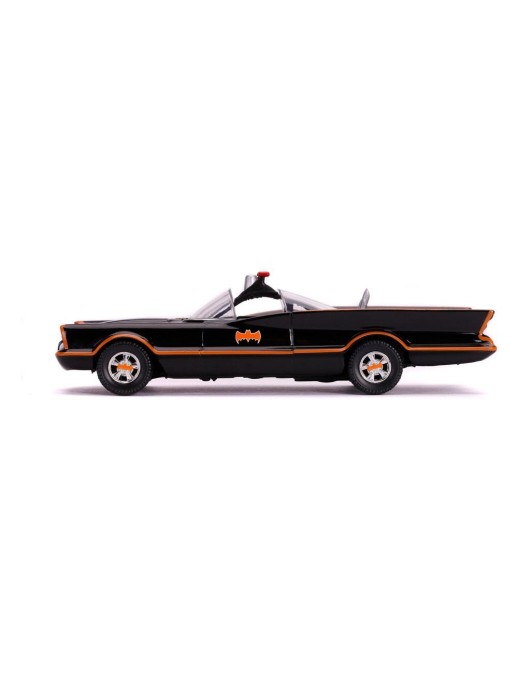 Jada Toys Diecast Model 1/32 Scale Batman 1966 TV Series Batmobile with Figure