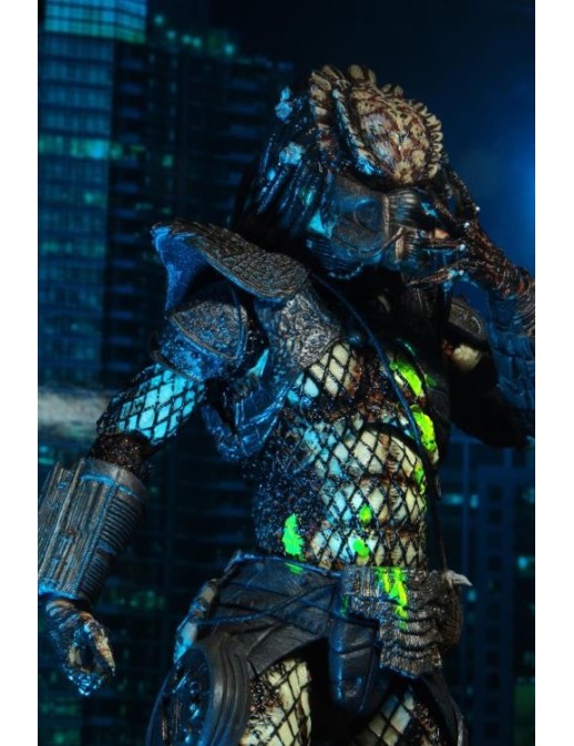 Neca The Predator 2 Ultimate Damaged City Hunter