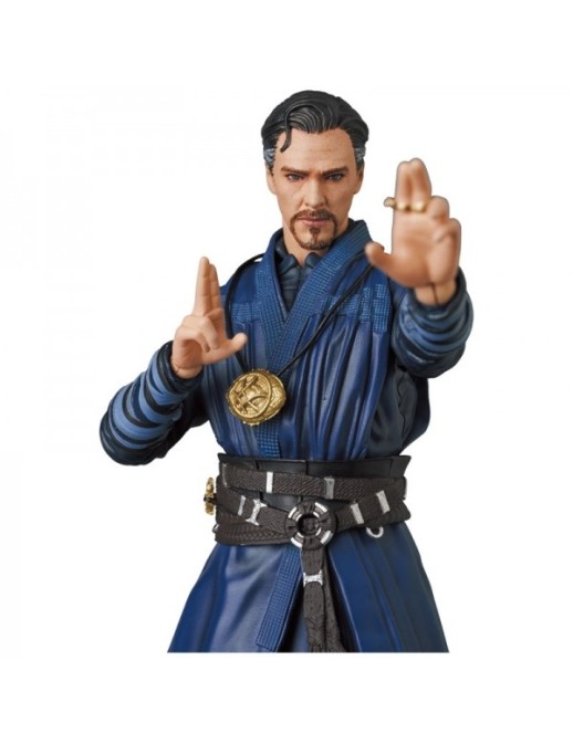 Medicom Toy MAFEX Avengers Infinity War Doctor Strange