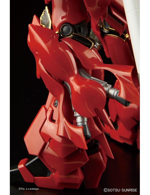 Bandai Real Grade RG 1/144 Mobile Suit Gundam MSN-06S Sinanju