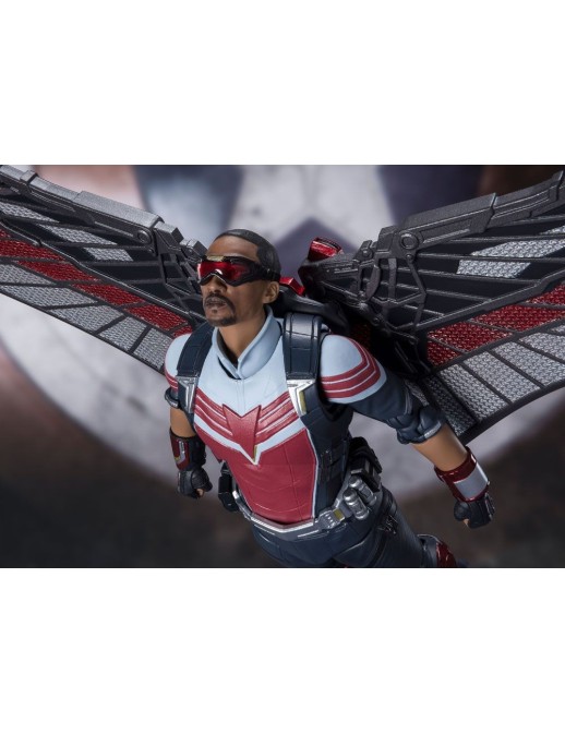 Bandai S.H. Figuarts The Falcon and the Winter Soldier Falcon