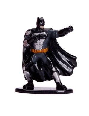 Jada Toys Diecast Model 1/32 Scale Justice League Batmobile with Figure