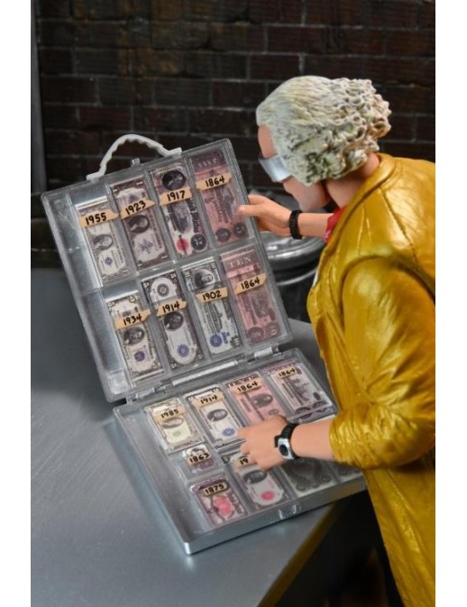 Neca Back to the Future Part. 2 Doc Brown 2015
