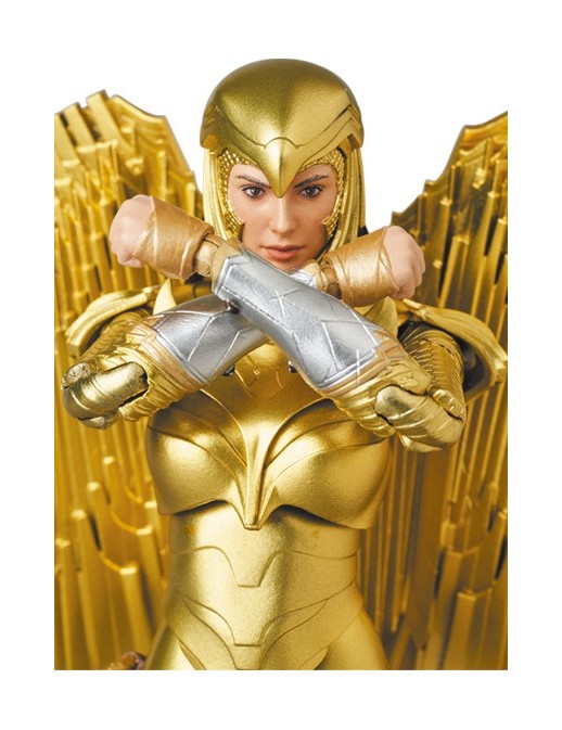 Medicom Toy MAFEX Wonder Woman 1984 Golden Armor Ver.