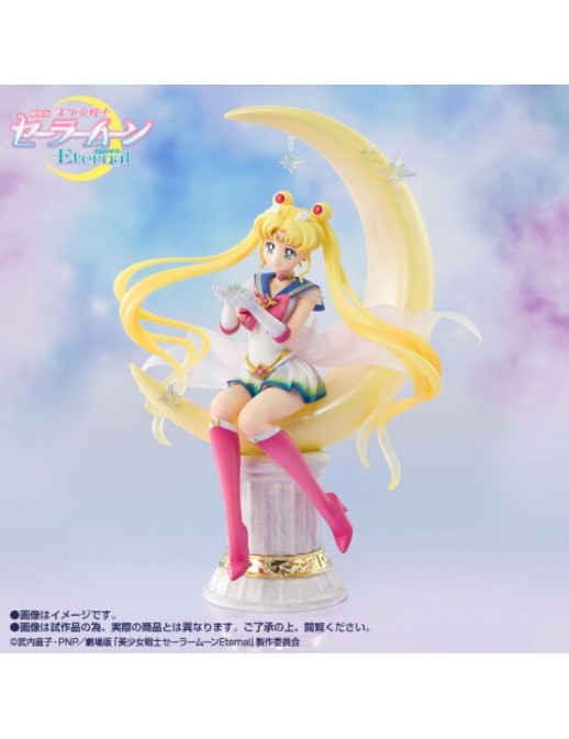 Bandai Figuarts Zero Chouette Super Sailor Moon Bright Moon & Legendary Silver Crystal