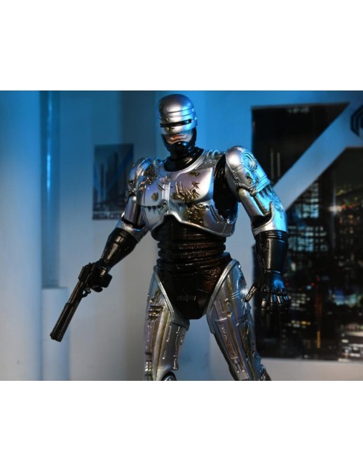 Neca Robocop Battle Damaged with Chair