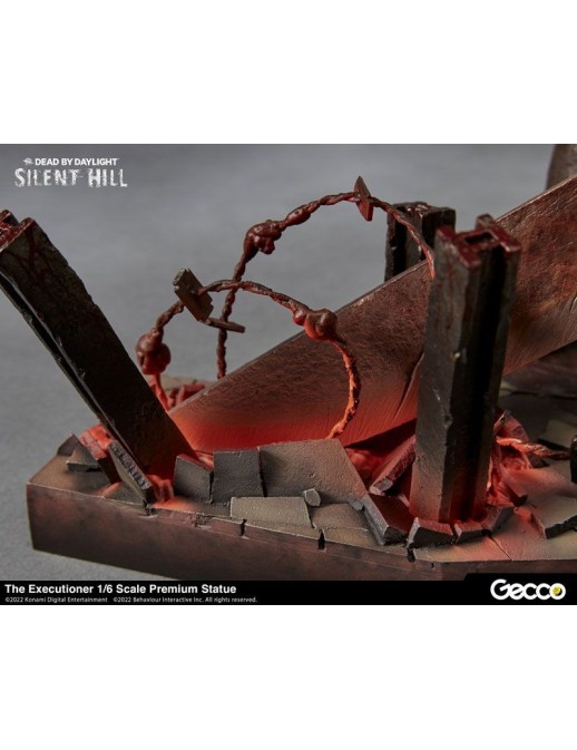 Gecco Silent Hill x Dead by Daylight The Executioner Premium Statue 1/6 Scale