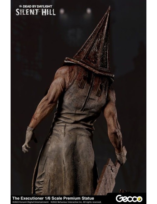 Gecco Silent Hill x Dead by Daylight The Executioner Premium Statue 1/6 Scale