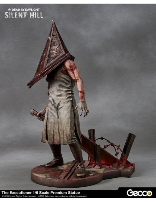 Gecco Silent Hill x Dead by Daylight The Executioner Premium Statue 1/6 Scale