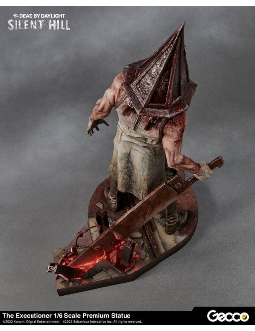 Gecco Silent Hill x Dead by Daylight The Executioner Premium Statue 1/6 Scale