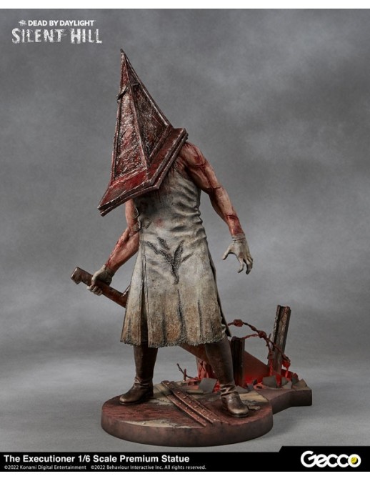Gecco Silent Hill x Dead by Daylight The Executioner Premium Statue 1/6 Scale