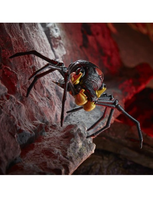 Hasbro Transformers Kingdom WFC-K5 Blackarachnia