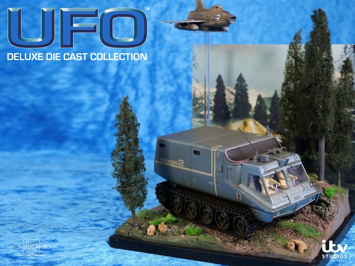 SIXTEEN 12 UFO DELUXE DIE CAST COLLECTION SHADO 2 CONTROL MOBILE WITH SKY 1