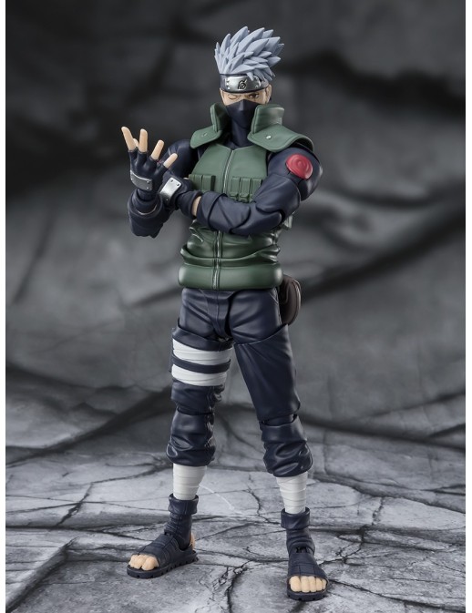 Bandai S.H. Figuarts Naruto Shippuden Kakashi Hatake The Famed Sharingan Hero
