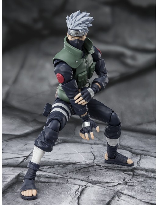 Bandai S.H. Figuarts Naruto Shippuden Kakashi Hatake The Famed Sharingan Hero