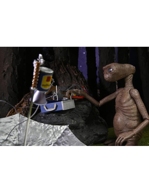 Neca E.T. The Extra Terrestrial Deluxe Set