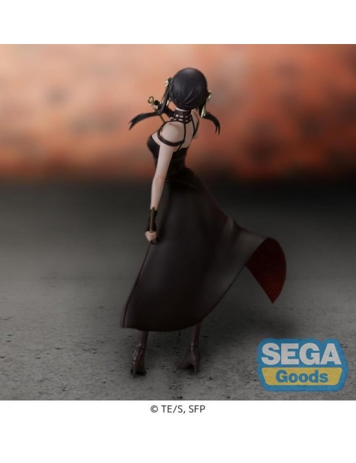 Sega Premium Perching Figure Spy x Family Yor Forger Thorn Princess