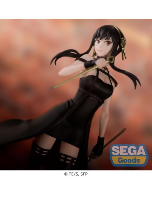 Sega Premium Perching Figure Spy x Family Yor Forger Thorn Princess