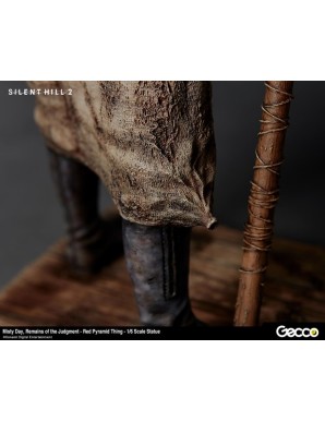 Gecco Silent Hill 2 Misty Day Remains of the Judgment Red Pyramid Thing 1/6 Scale Statue