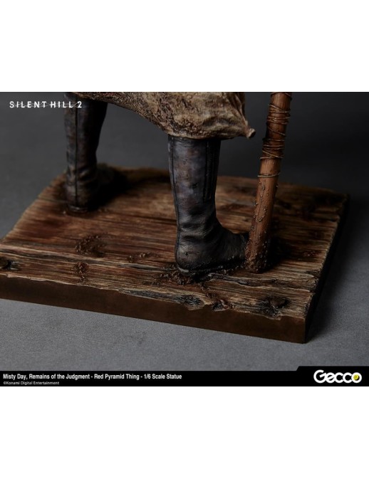 Gecco Silent Hill 2 Misty Day Remains of the Judgment Red Pyramid Thing 1/6 Scale Statue