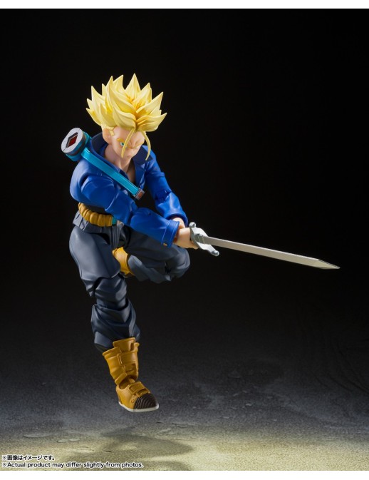 Bandai S.H. Figuarts Dragon Ball Z Trunks Super Saiyan Boy from the Future