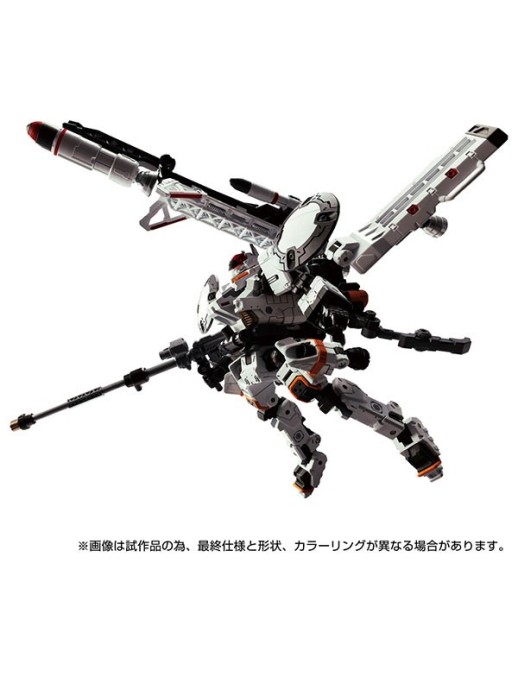Takara Tomy Diaclone Reboot Hawk Versaulter Orbithopter Unit