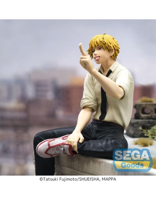 Sega Premium Perching Figure Chainsaw Man Denji
