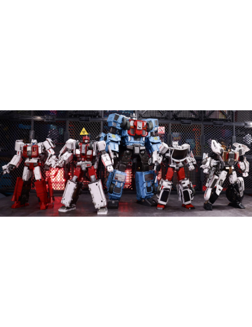 Generation Toys GT-08 Transformers Guardian Battle Damage