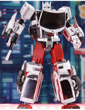 Generation Toys GT-08 Transformers Guardian Battle Damage Version