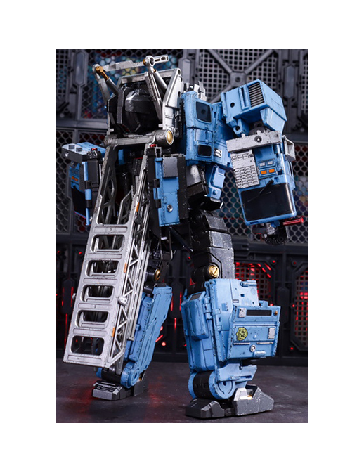 Generation Toys GT-08 Transformers Guardian Battle Damage Version