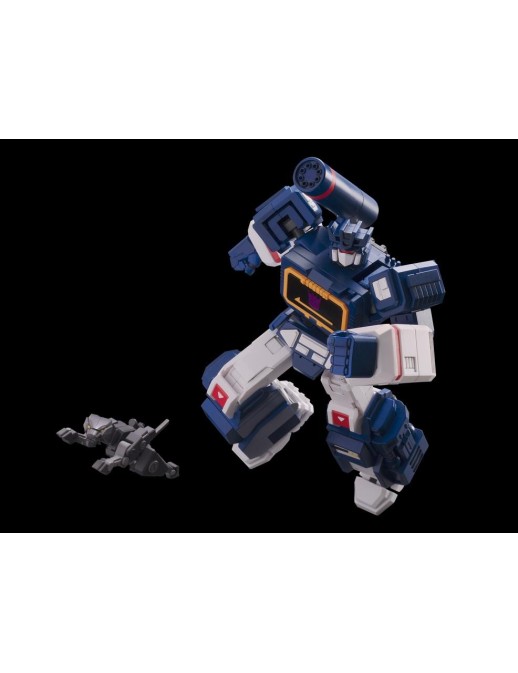 Flame Toys Model Kit Series Transformers Soundwave