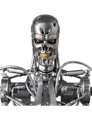 Medicom Toy MAFEX The Terminator 2 Judgement Day Endoskeleton
