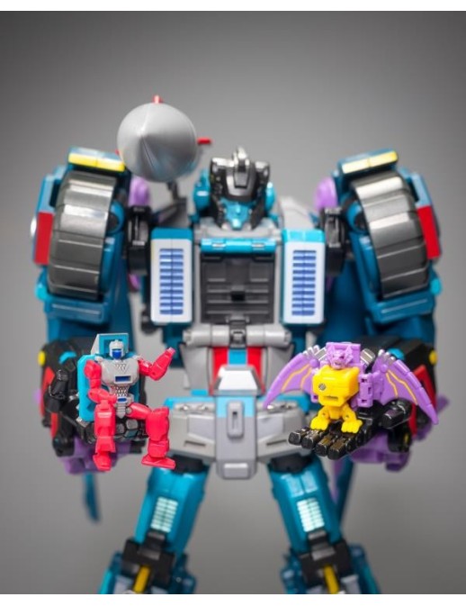 Mastermind Creations Reformatted - R-51 Proditor Nimbus